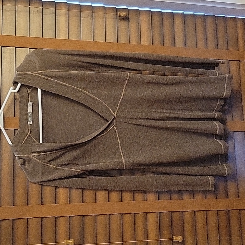 Lightweight sweater tunic